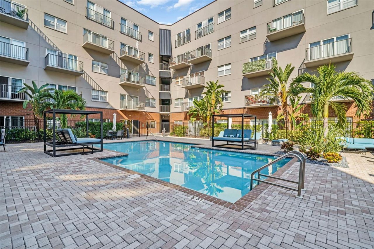 1010 Central Avenue, Unit 417, Saint Petersburg, FL 33705 Photo