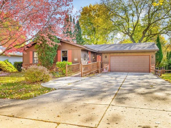 1626 Constitution Place, ROCKFORD, IL 61103