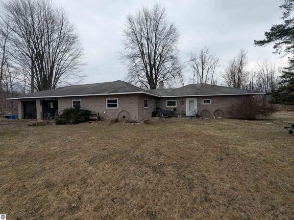 4438 Reynolds Road, Turner, MI 48765