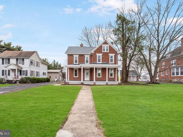 265 E YORK STREET , BIGLERVILLE, PA 17307