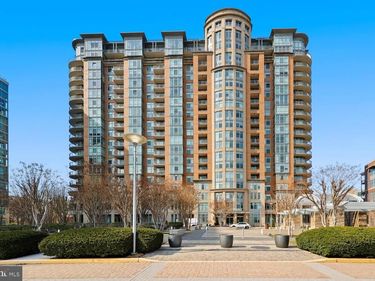 8220 CRESTWOOD HEIGHTS DRIVE , Unit 419, MCLEAN, VA 22102