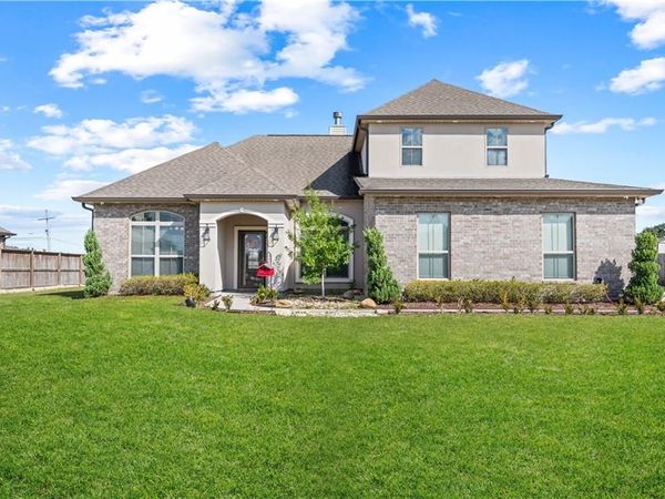 9517 SUGAR MAPLE Lane, Waggaman, LA 70094