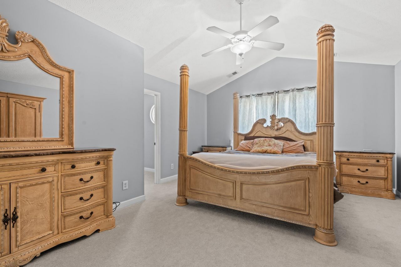 309 Meadowside Dr. Photo 16