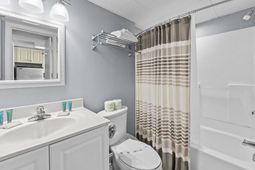 201 74th Ave. N photo 4