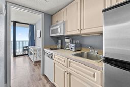 201 74th Ave. N photo 4