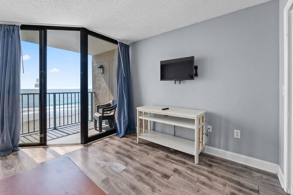 201 74th Ave. N Photo 6