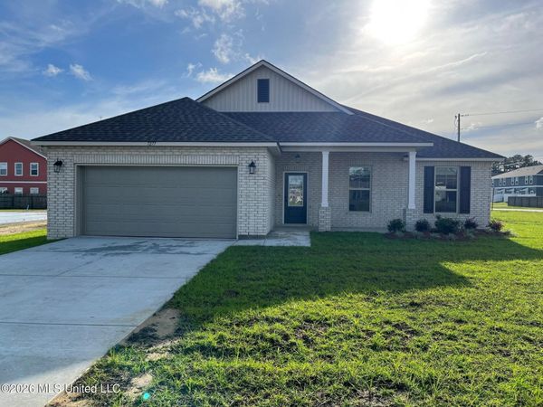 7277 Pencarrow Circle, Ocean Springs, MS 39564