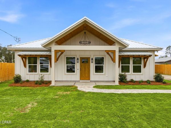 7741 Calhoun Avenue, Panama City, FL 32409