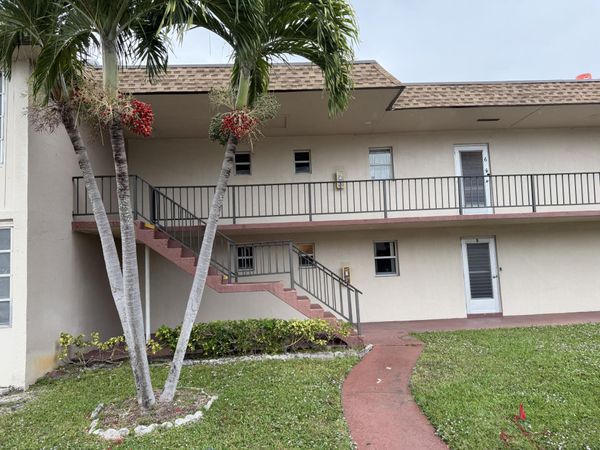 502 Davis Road, Unit 6, Palm Springs, FL 33461