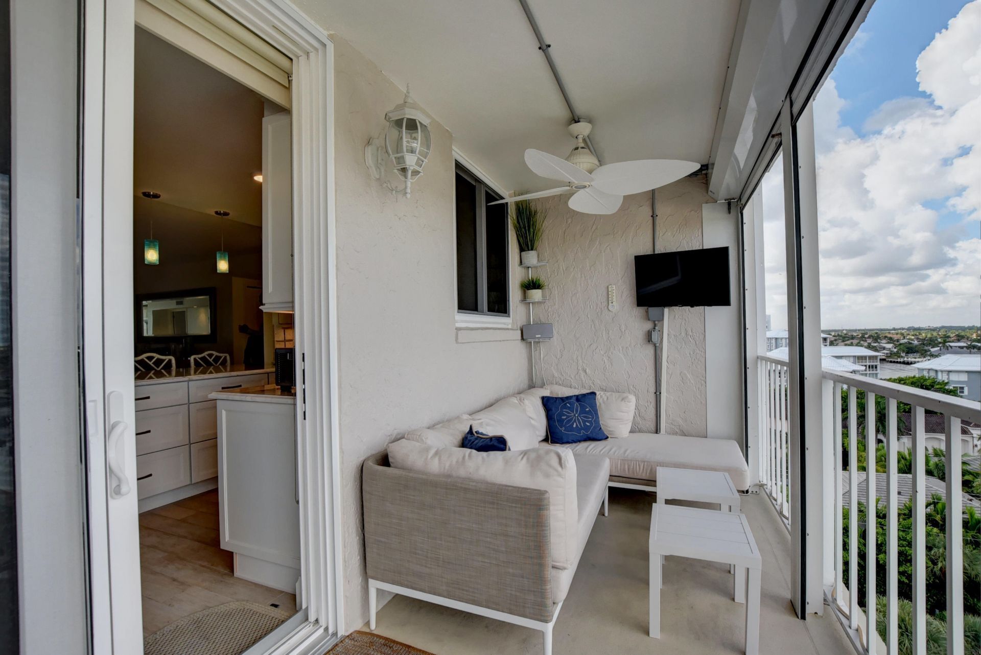 2000 S Ocean Boulevard, Unit 705, Delray Beach, FL 33483 Photo