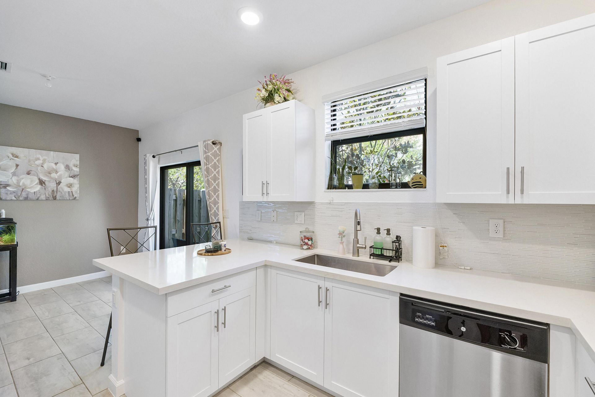 5429 NW 27th Court, Margate, FL 33063 Photo