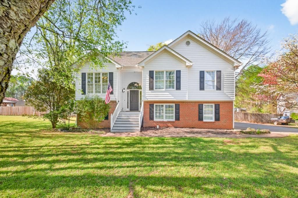 69 Siding Lane, Jefferson, GA 30549 Main Photo
