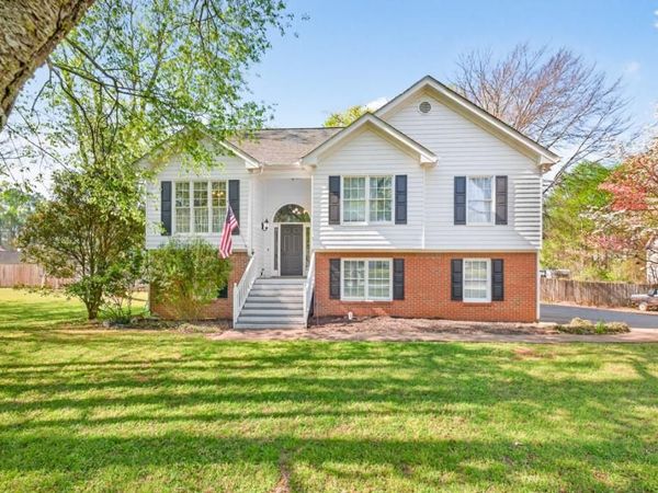 69 Siding Lane, Jefferson, GA 30549