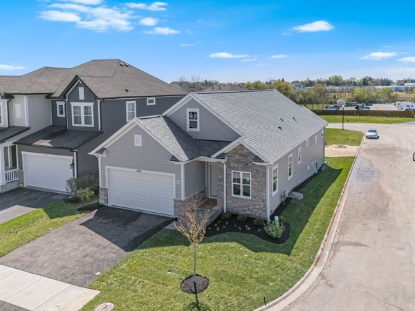 1431 Somerset Place, Barrington, IL 60010