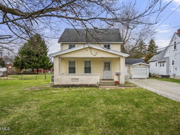 715 Carew Lane, Maumee, OH 43537