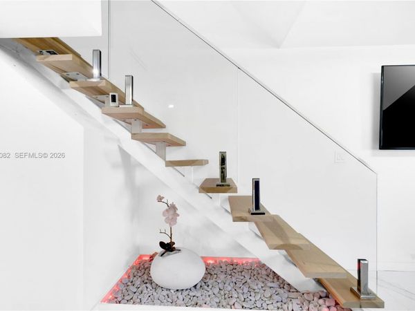 5362 W 24th Ave , Unit 117, Hialeah, FL 33016