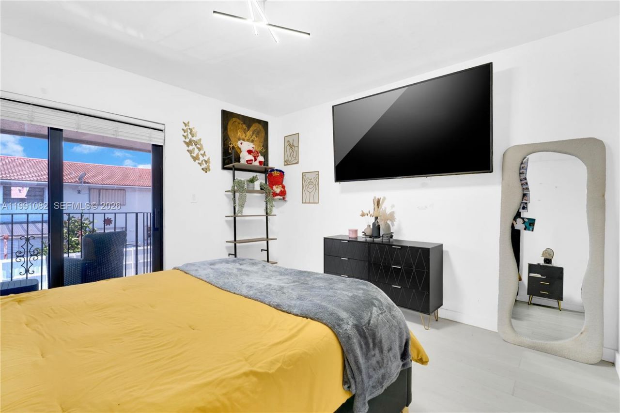 5362 W 24th Ave , Unit 117, Hialeah, FL 33016 Photo