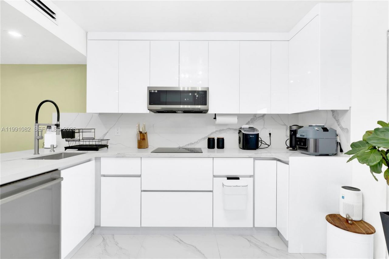 5362 W 24th Ave , Unit 117, Hialeah, FL 33016 Photo