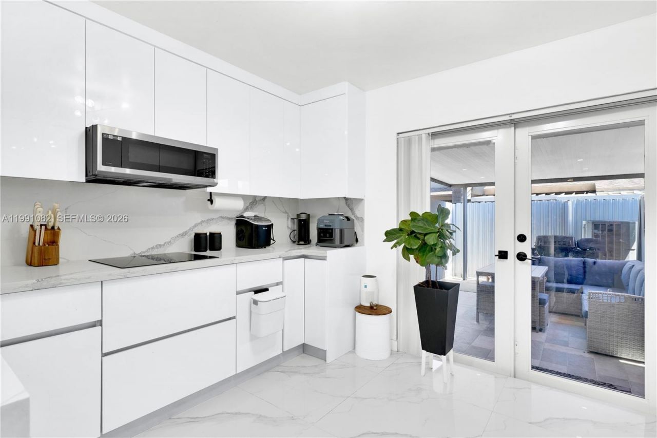 5362 W 24th Ave , Unit 117, Hialeah, FL 33016 Photo