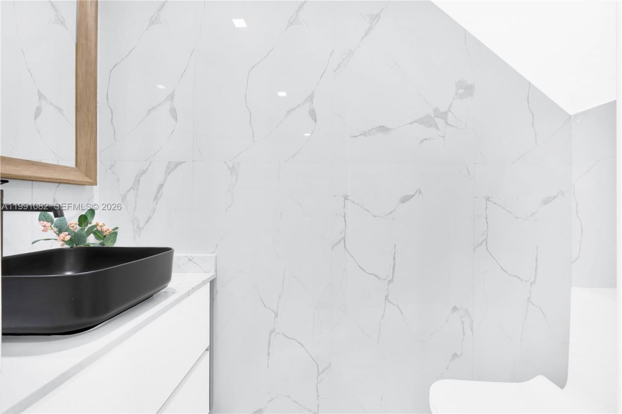 5362 W 24th Ave , Unit 117, Hialeah, FL 33016 Photo