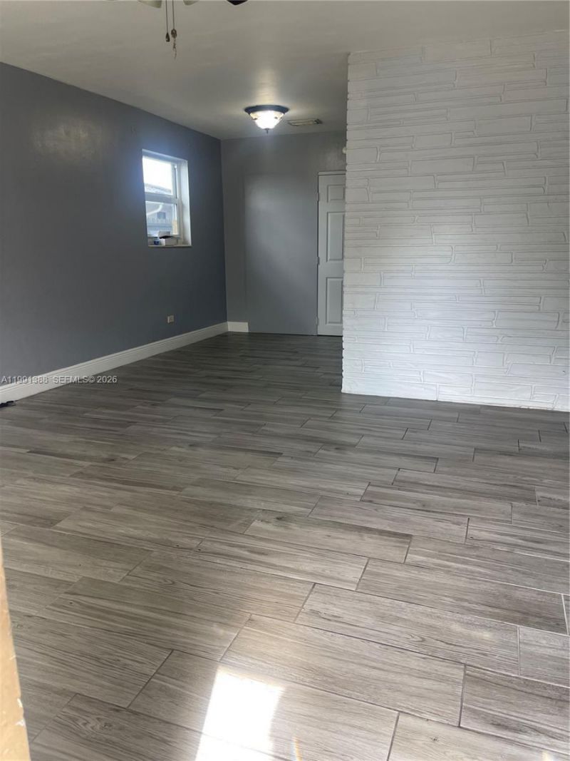 1950 SW 68th Way , Miramar, FL 33023 Photo