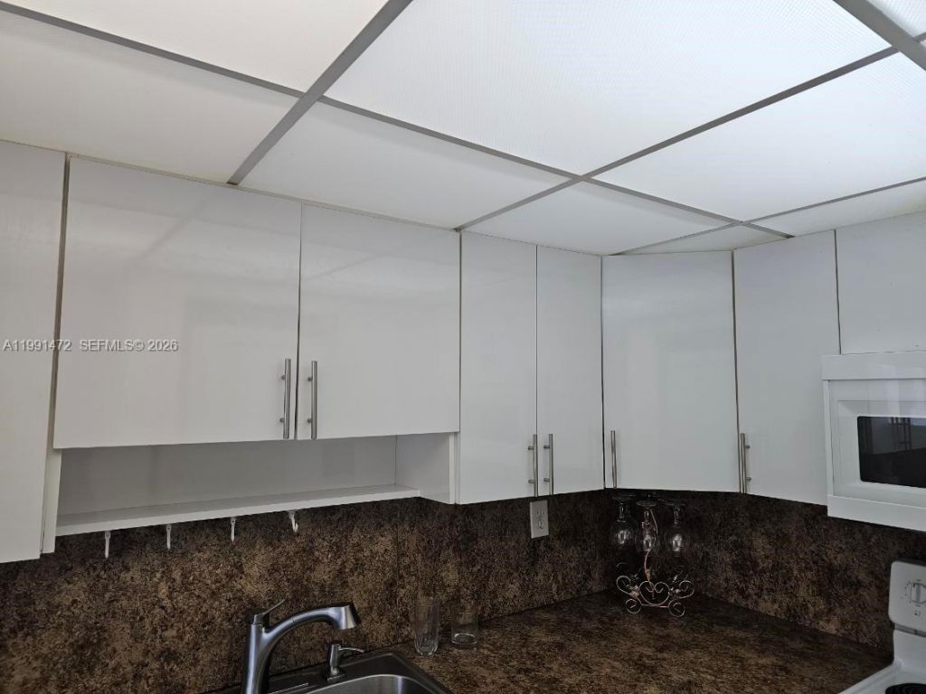 10090 NW 80th Ct , Unit 1350, Hialeah Gardens, FL 33016 Photo