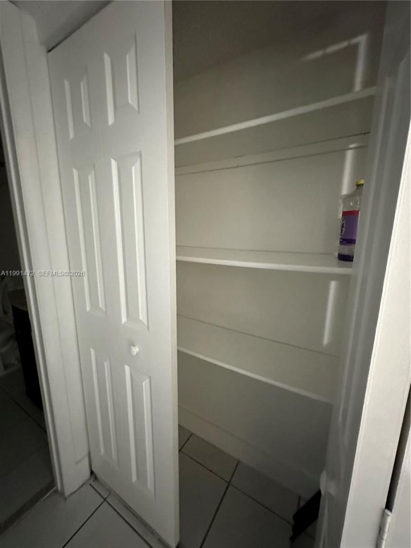 10090 NW 80th Ct , Unit 1350, Hialeah Gardens, FL 33016 Photo