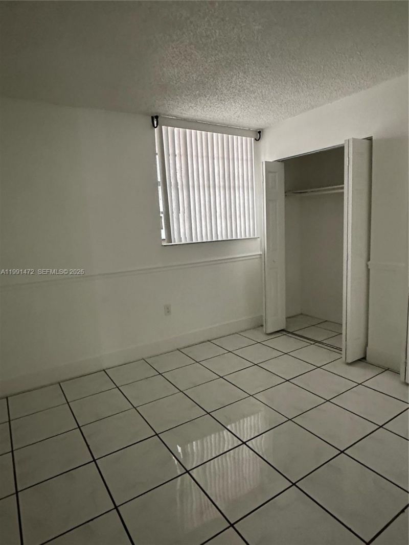10090 NW 80th Ct , Unit 1350, Hialeah Gardens, FL 33016 Photo