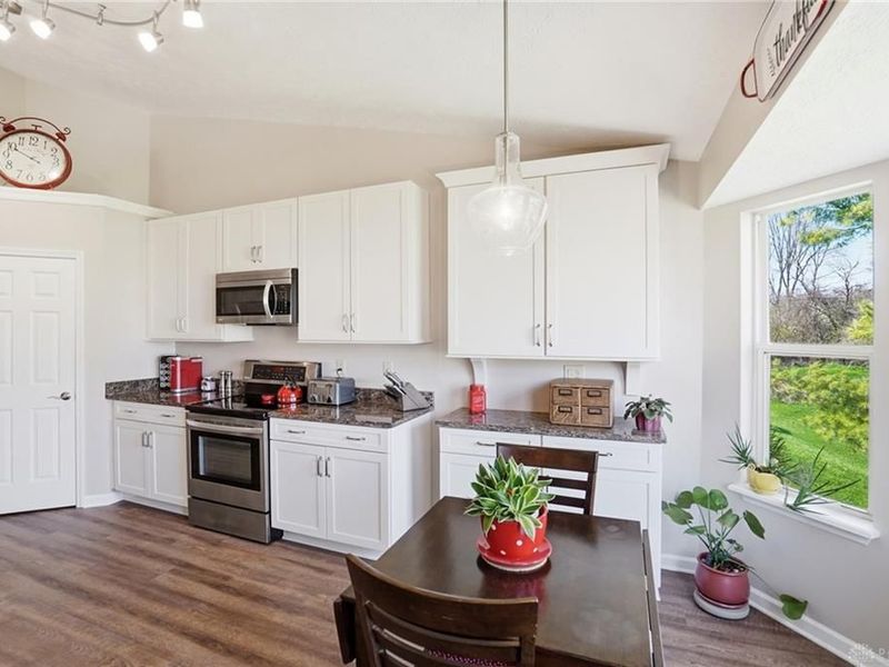 1427 Weatherfield Court, Centerville, OH 45459 Photo 24