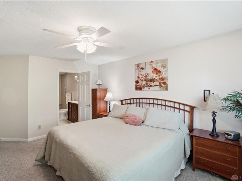 1427 Weatherfield Court, Centerville, OH 45459 Photo 38