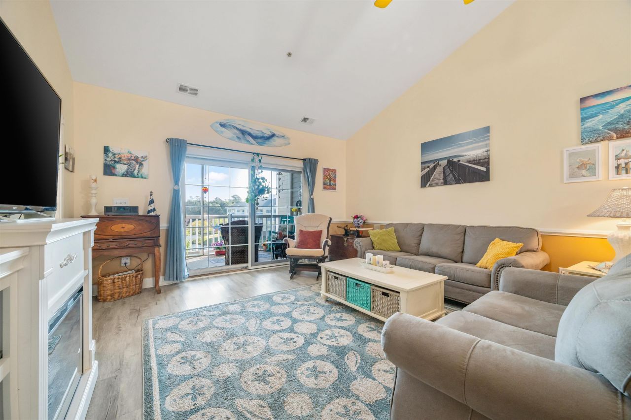 4820 Magnolia Lake Dr.  Photo 14