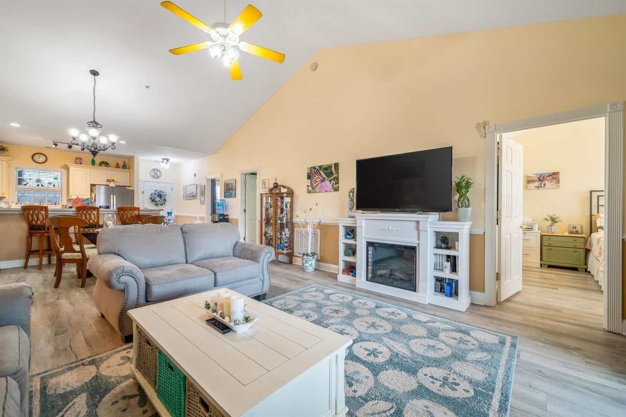 4820 Magnolia Lake Dr.  Photo 17