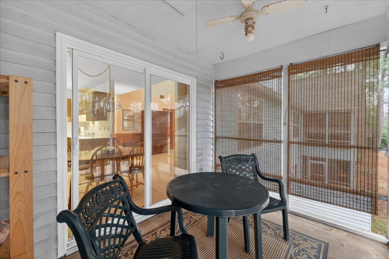 2011 Coldspring Drive Photo 23