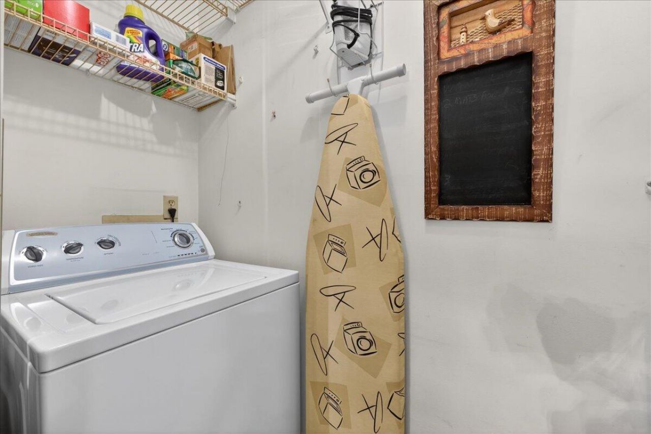 2011 Coldspring Drive Photo 32