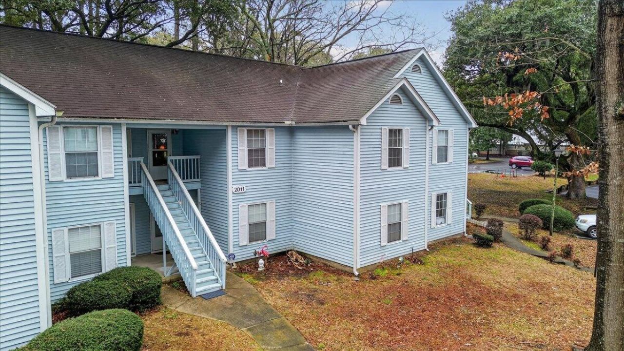 2011 Coldspring Drive Photo 4