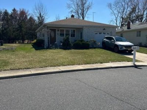 15 BONAIRE DRIVE , TOMS RIVER, NJ 08757