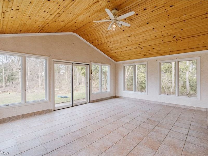 5875 Deepwood Trail, Solon, OH 44139 Photo 17