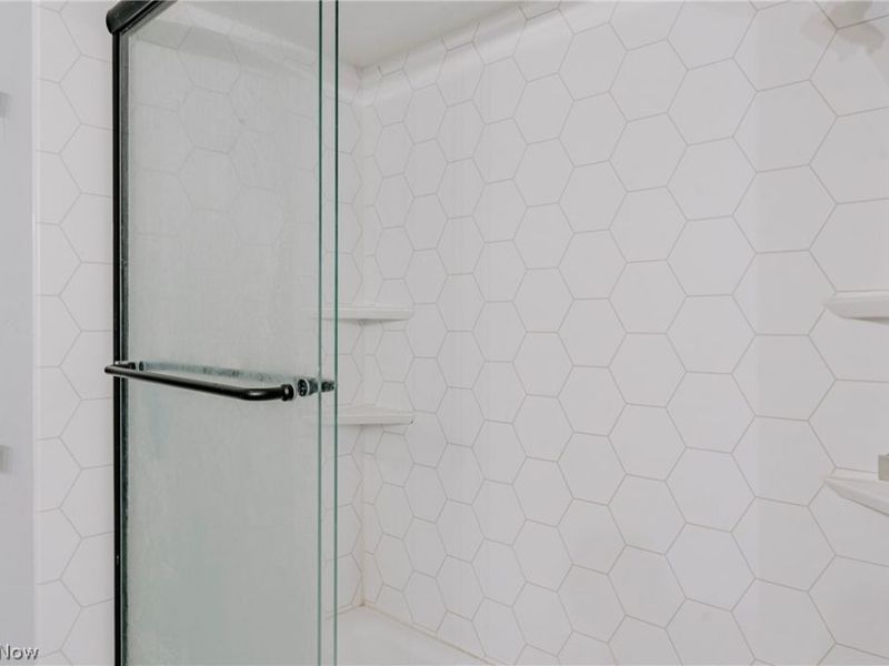 5875 Deepwood Trail, Solon, OH 44139 Photo 33