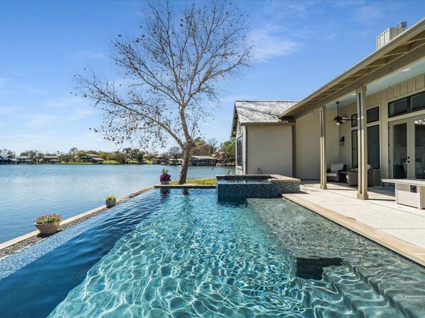 701 Woodland HIlls , Granite Shoals, TX 78654