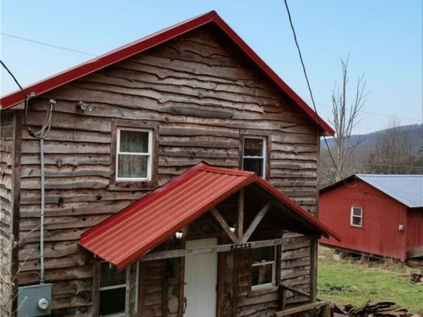 2964 Dawson Run Road, West Hickory, PA 16370