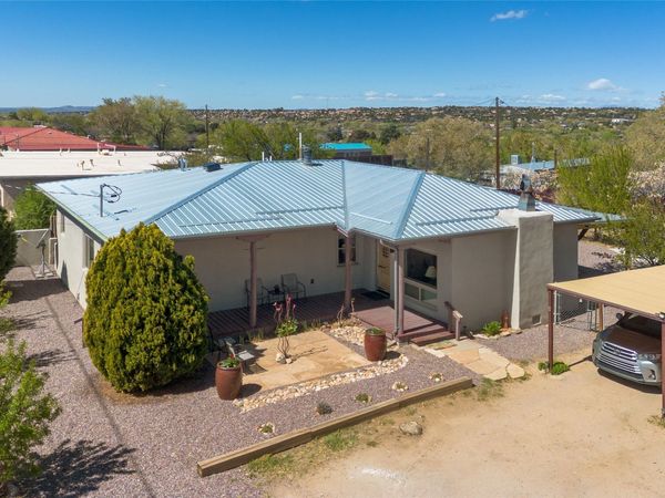 1417 Agua Fria , Santa Fe, NM 87505