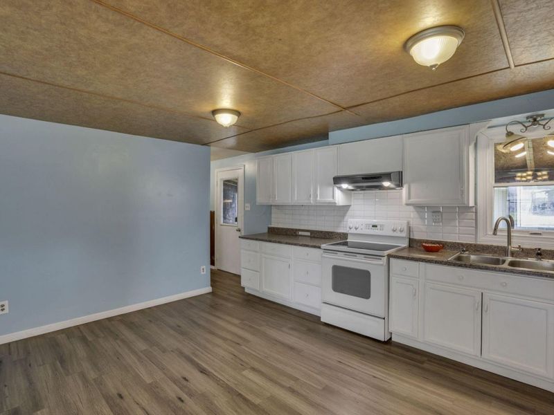 224 Nye Street , Marion, OH 43302 Photo 16