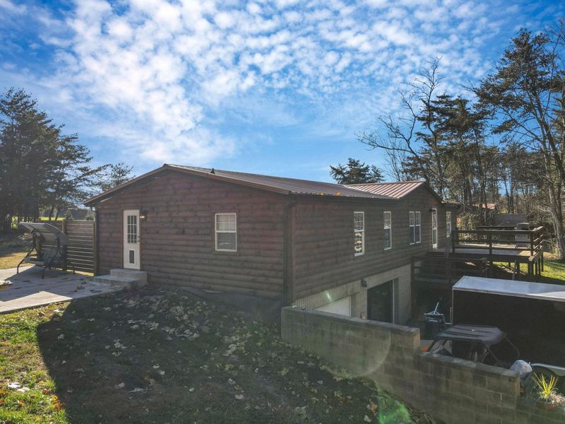 18670 Griffith Road, Logan, OH 43138 Photo 2