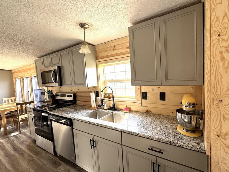 18670 Griffith Road, Logan, OH 43138 Photo 9