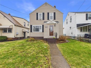 2733 Independence Avenue, Niagara Falls, NY 14301