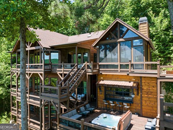 436 Geronimo Road, Blue Ridge, GA 30513
