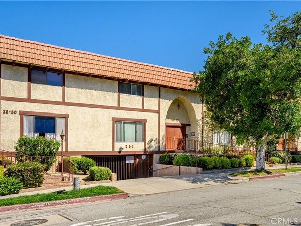 251 W Dryden Street, Unit 16, Glendale, CA 91202