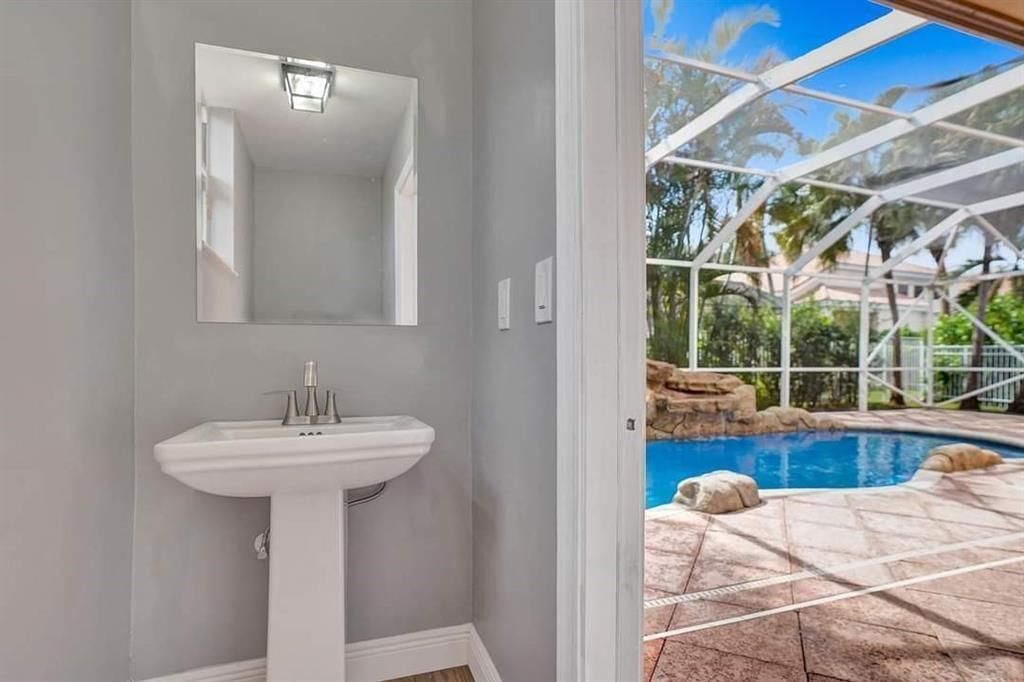 11032 Boston Drive, Hollywood, FL 33026 Photo