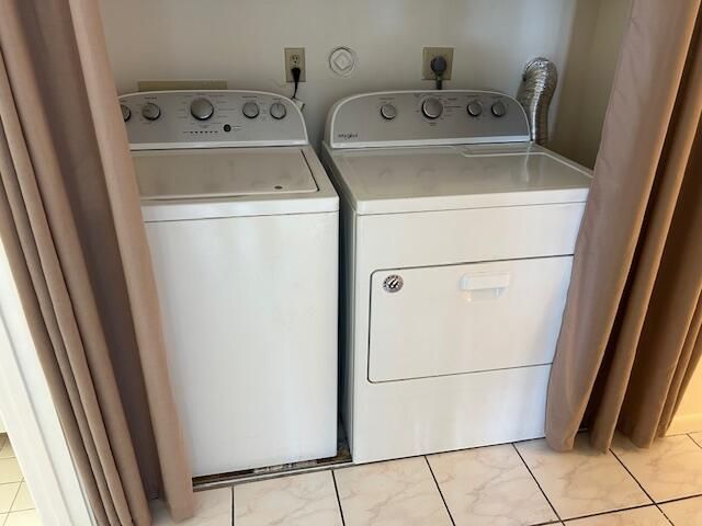 145 Lake Nancy Lane, Unit 125, West Palm Beach, FL 33411 Photo