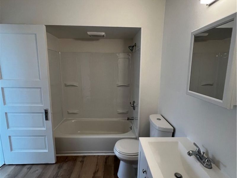 2089 Elbur Avenue, Lakewood, OH 44107 Photo 7